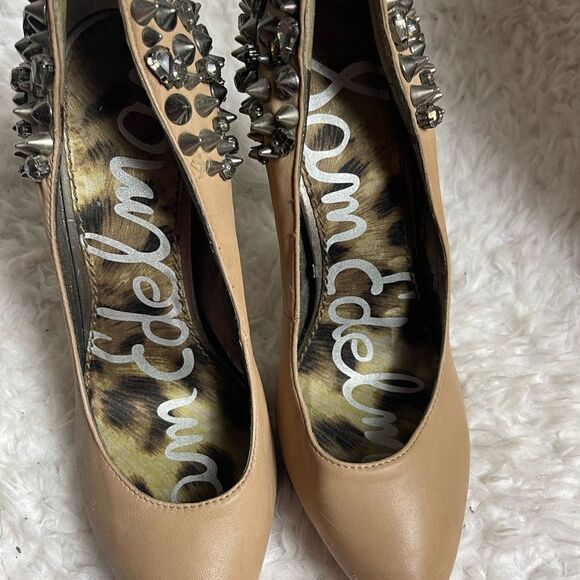 Sam Edelman leather tan spikes hidden platform slip on heels size 8M - Picture 4 of 12